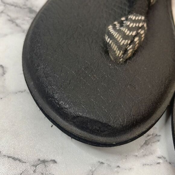 Sanuk Yoga Slings Sandals 9 - Picture 3 of 6